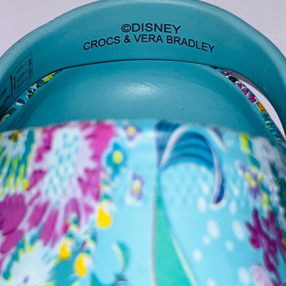 🆕 Crocs Classic Disney | Vera Bradley |Little Mermaid Clogs So Cute! - Picture 13 of 16